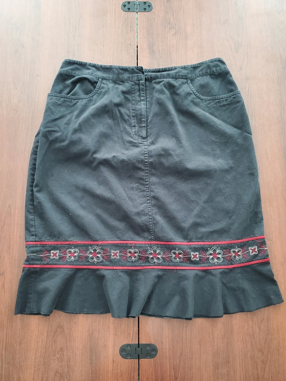 Vintage Black A-Line Skirt with Red & White Floral Embroidery